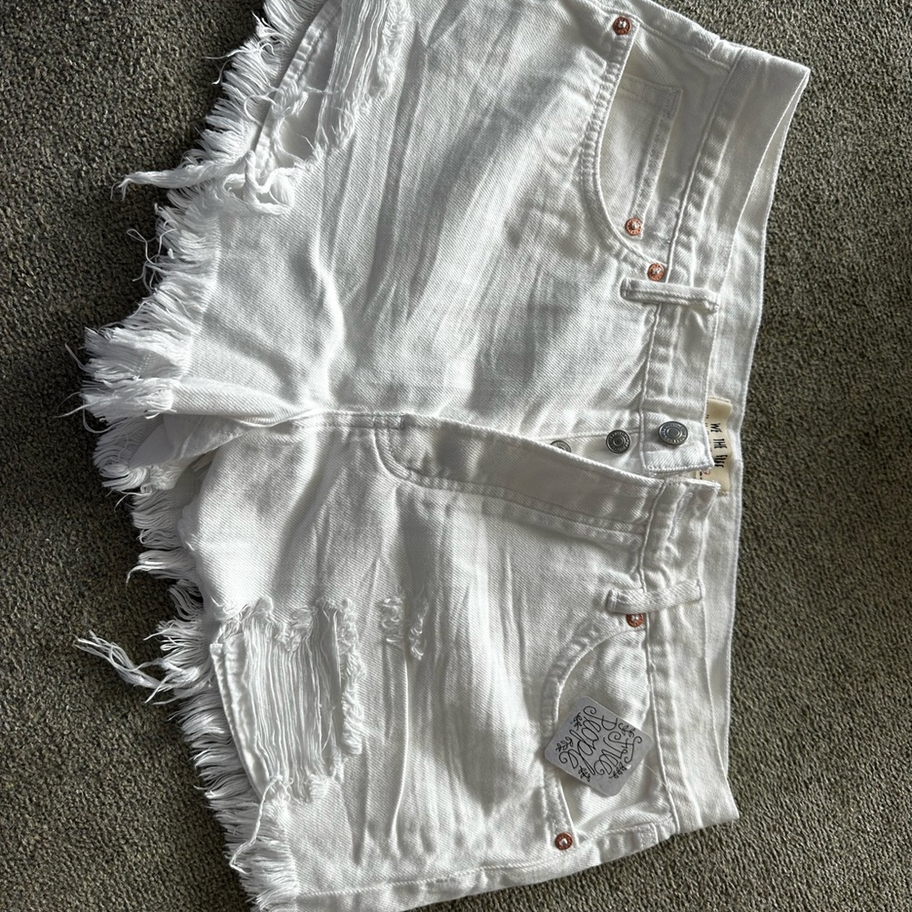 White Distressed Denim Shorts Free People NWT